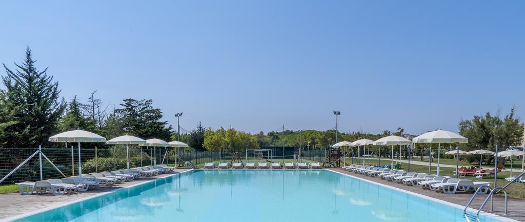 Adamo Ed Eva Resort นูมานา ภายนอก รูปภาพ